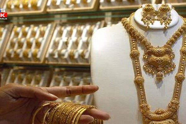 സംസ്ഥാനത്ത് സ്വര്ണവില റെക്കോഡില്; പവന് 120 രൂപ കൂടി